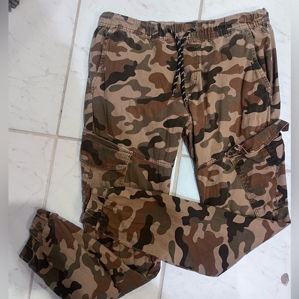 Men's Medium Camouflage Cargo Pants Joggers WTO2